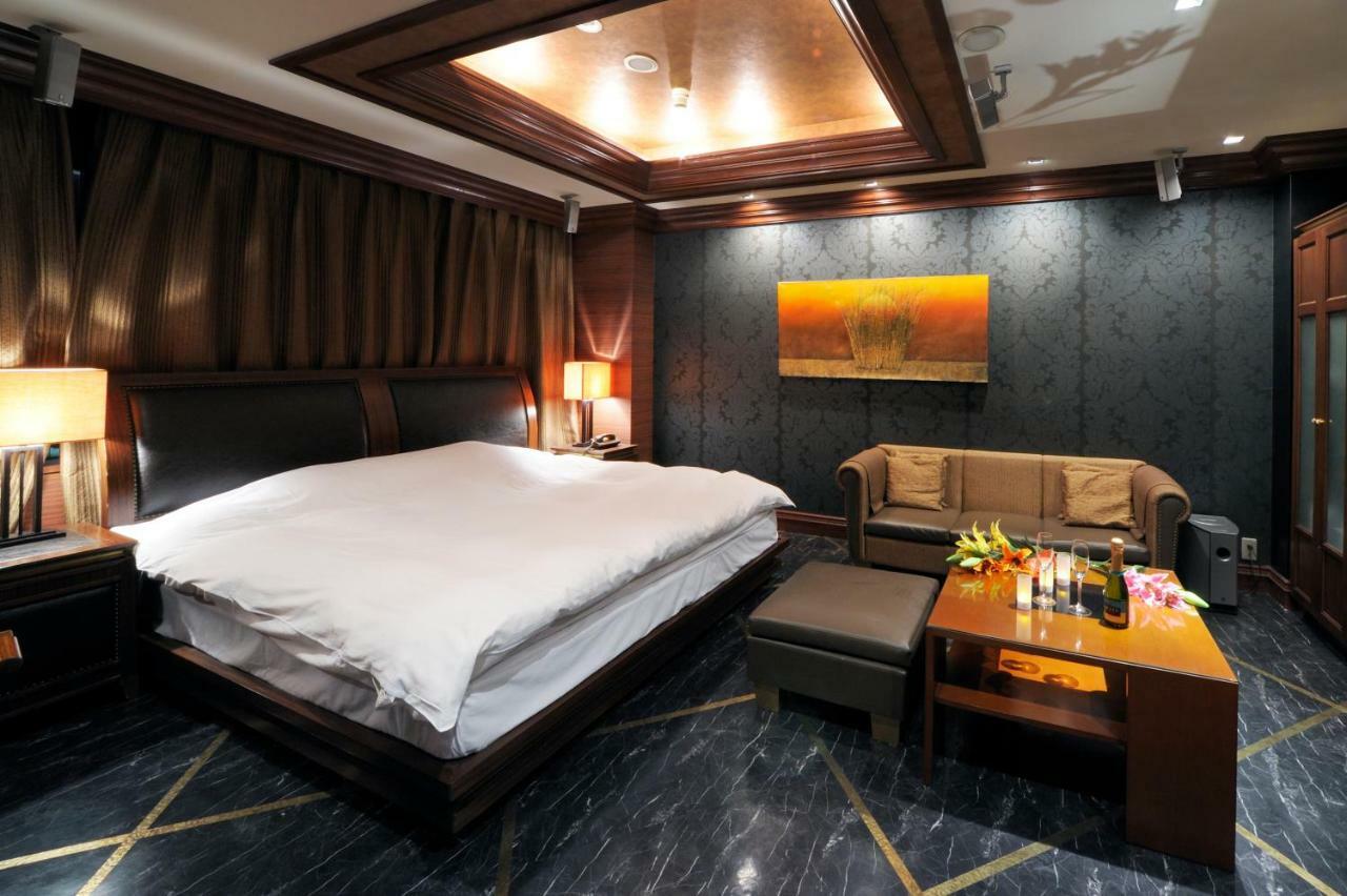 Hotel Sol (Adults Only) Fukuoka  Eksteriør billede
